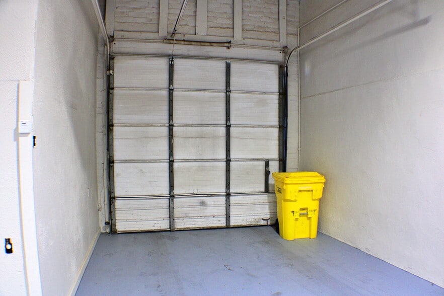 More Photos Of 1500 Wyoming Ave, El Paso Auto Repair For Sale