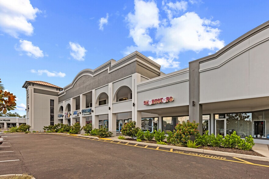 More Photos Of 34200-34340 US Highway 19, Palm Harbor Unknown For Lease