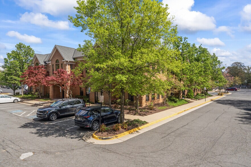 More Photos Of , Franconia Office For Sale