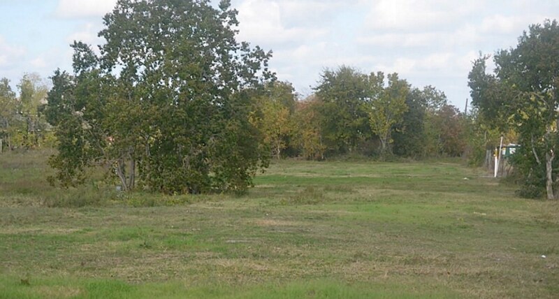 More Photos Of 0 Ambrose St, Houston Land For Sale