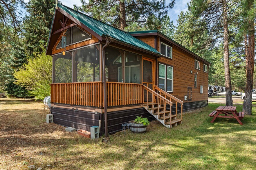 More Photos Of 9955 US Highway 12, Lolo Specialty For Sale