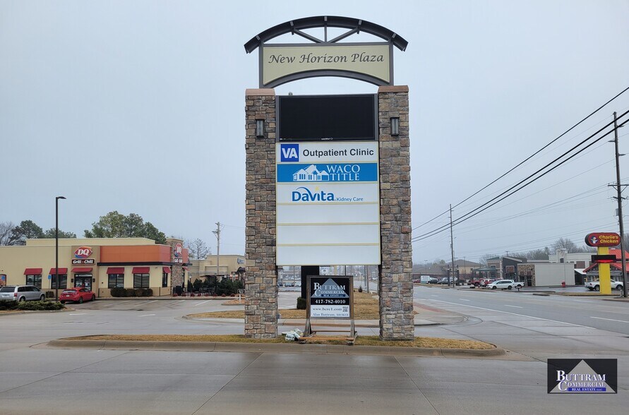 More Photos Of 2011 E 32nd St, Joplin Medical For Lease