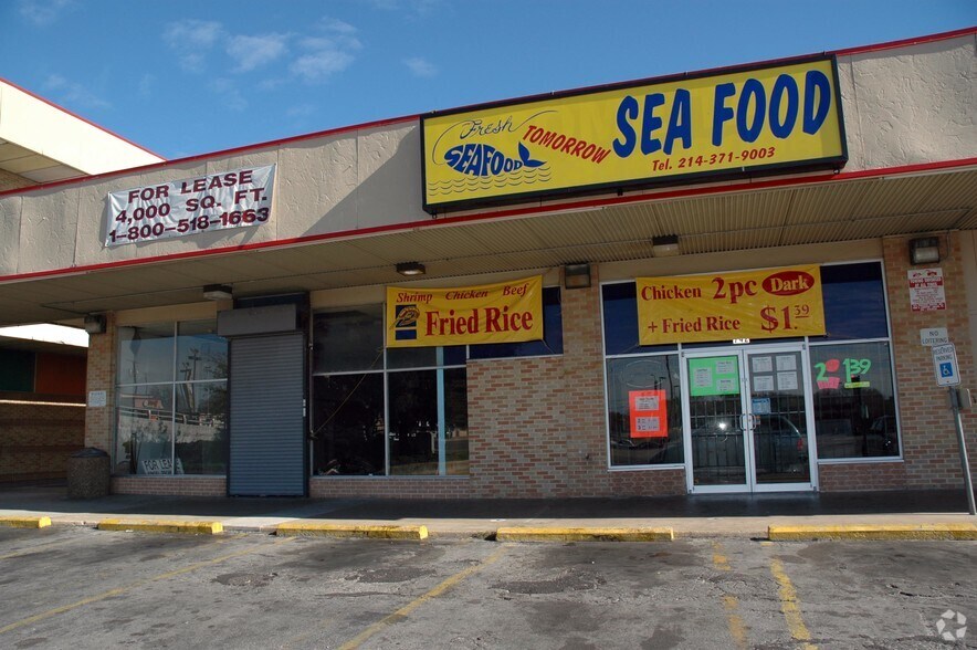 More Photos Of 3200 S Lancaster Rd, Dallas General Retail For Lease