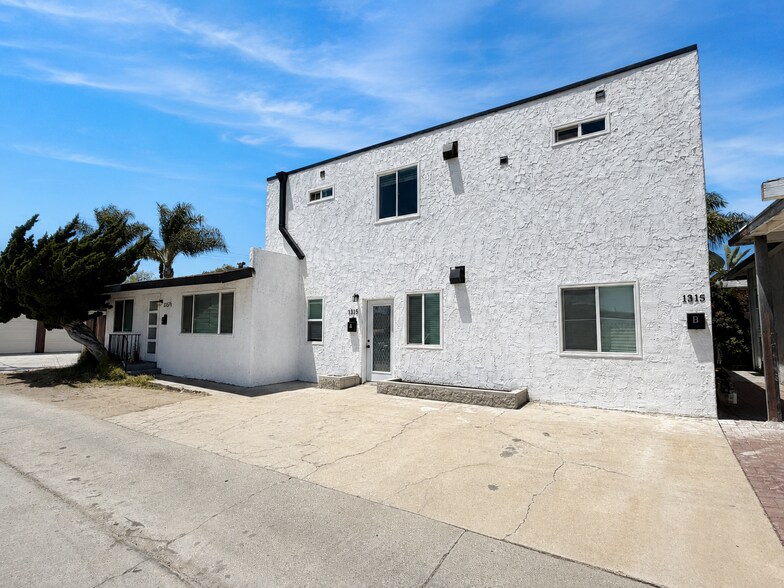 More Photos Of 1315 Termino Ave, Long Beach Apartments For Sale
