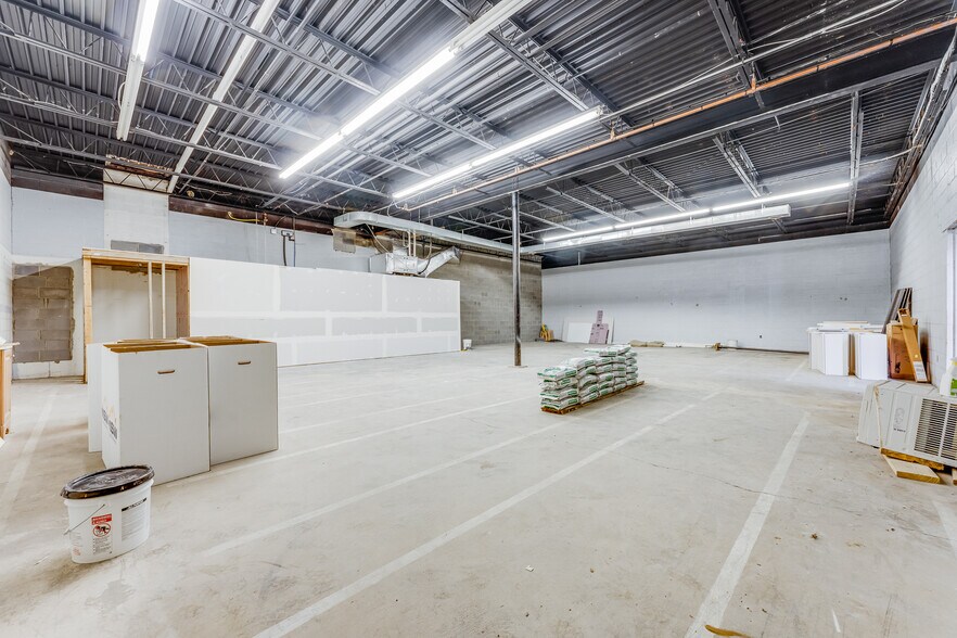 More Photos Of 317 S Virginia Ave, Bridgeport General Retail For Sale