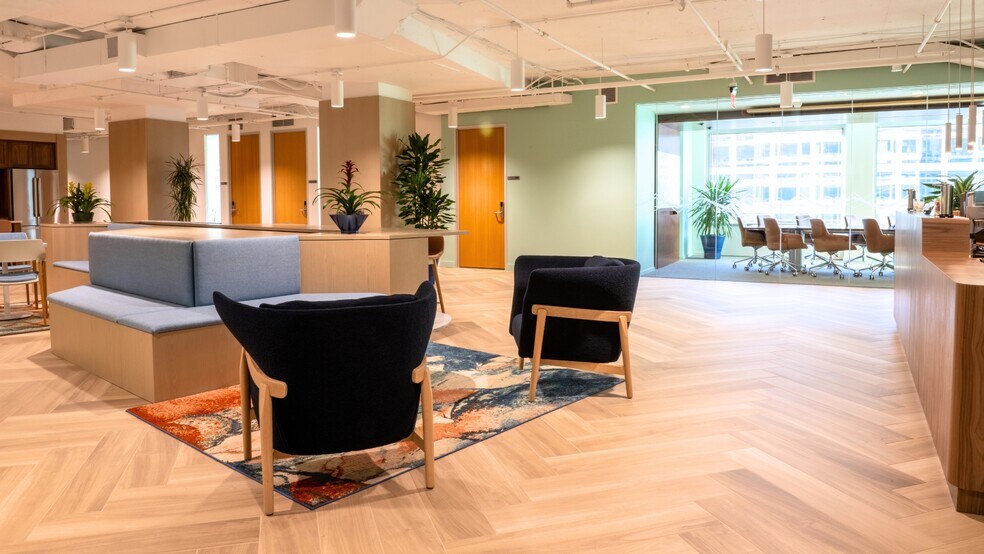 More Photos Of 1717 K St NW, Washington Coworking Space