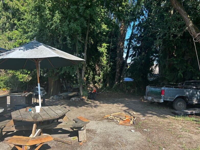 More Photos Of 23905 Highway 99, Edmonds Hotel For Sale