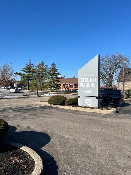 More Photos Of 9402-9420 Towne Square Ave, Blue Ash Office For Lease