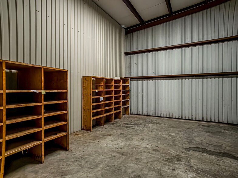 More Photos Of 2773 Marshall Dr, Tifton Warehouse For Sale