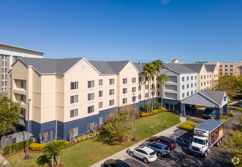 More Photos Of 7100 Augusta National Dr, Orlando Hotel For Sale