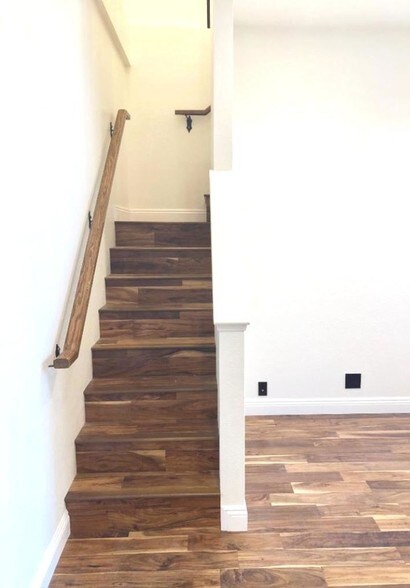 More Photos Of 1610 Oak St, Solvang Office For Lease