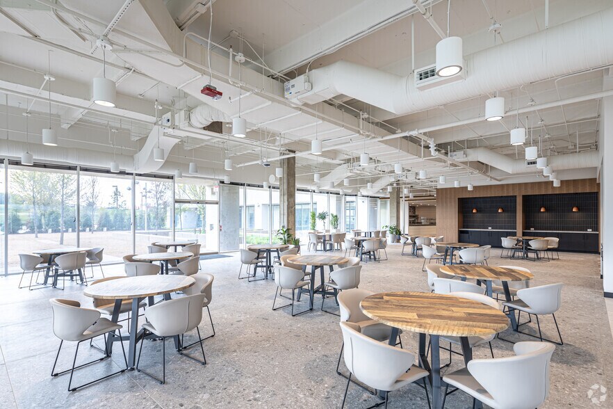 More Photos Of 1900 W Kirkwood Blvd, Southlake Office For Lease