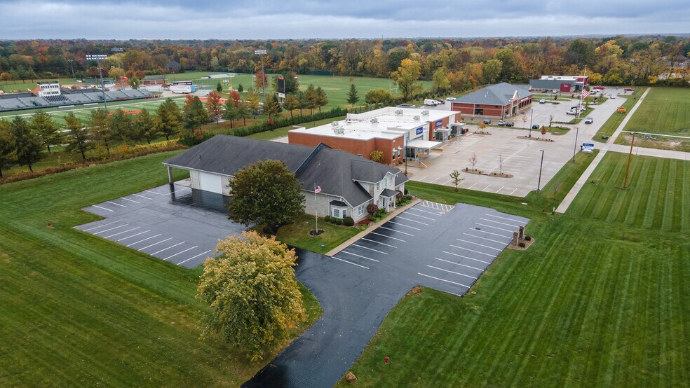 More Photos Of 1186 S State Route 157, Edwardsville Loft Creative Space For Sale