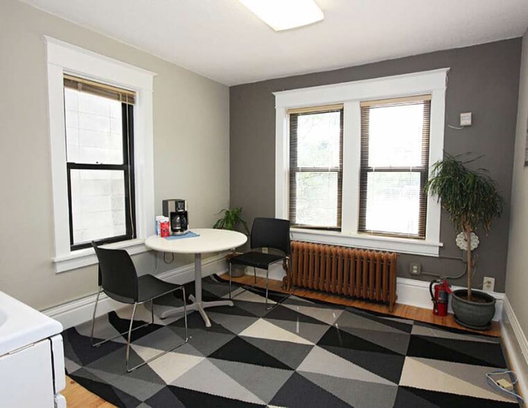 More Photos Of 777 7th St E, Saint Paul Office For Lease