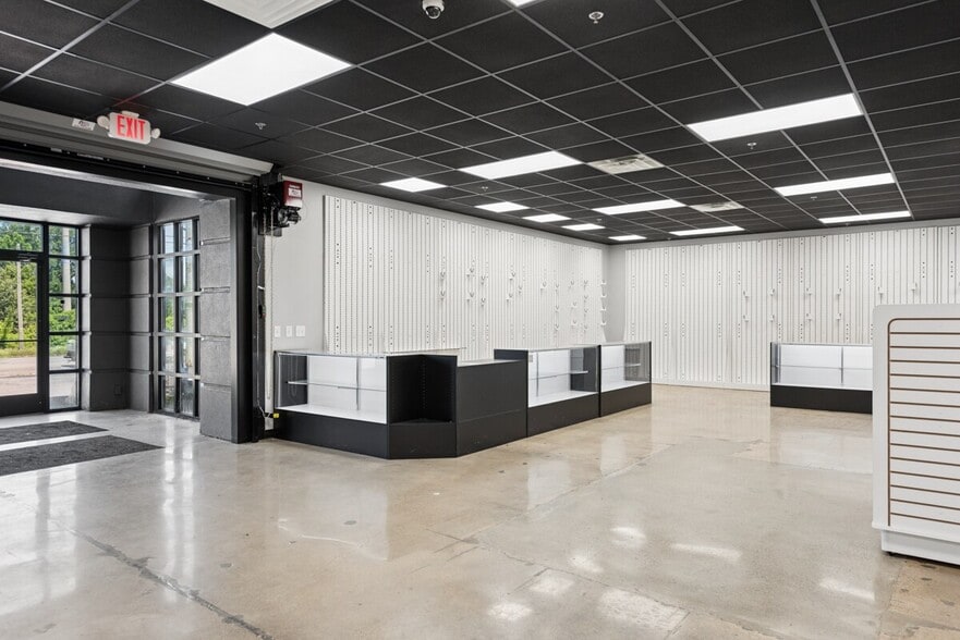 More Photos Of 4803 Old Hickory Blvd, Hermitage Freestanding For Lease