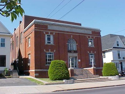 More Photos Of 54 Washington St, Middletown Office For Sale