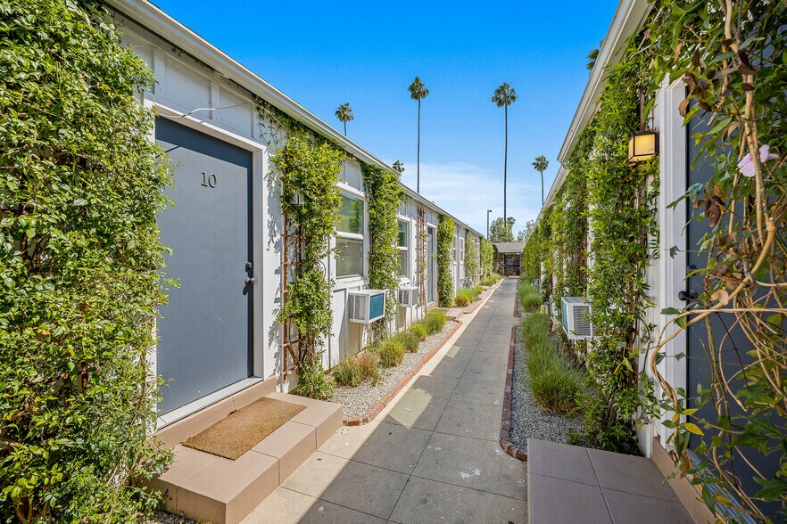 More Photos Of 1837 E Colorado Blvd, Pasadena Apartments For Sale