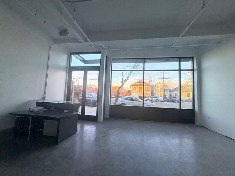 More Photos Of 706 Lincoln Ave, Alameda General Retail For Lease