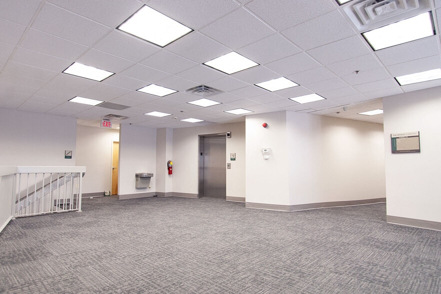 More Photos Of 450 Amwell Rd, Hillsborough Storefront Retail Office For Lease