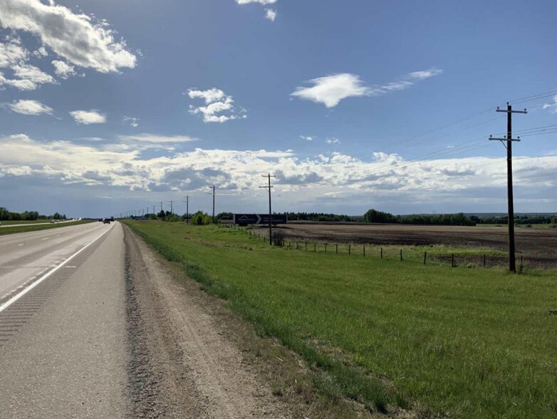 More Photos Of 53203 271 Range Rd, Parkland County Land For Sale