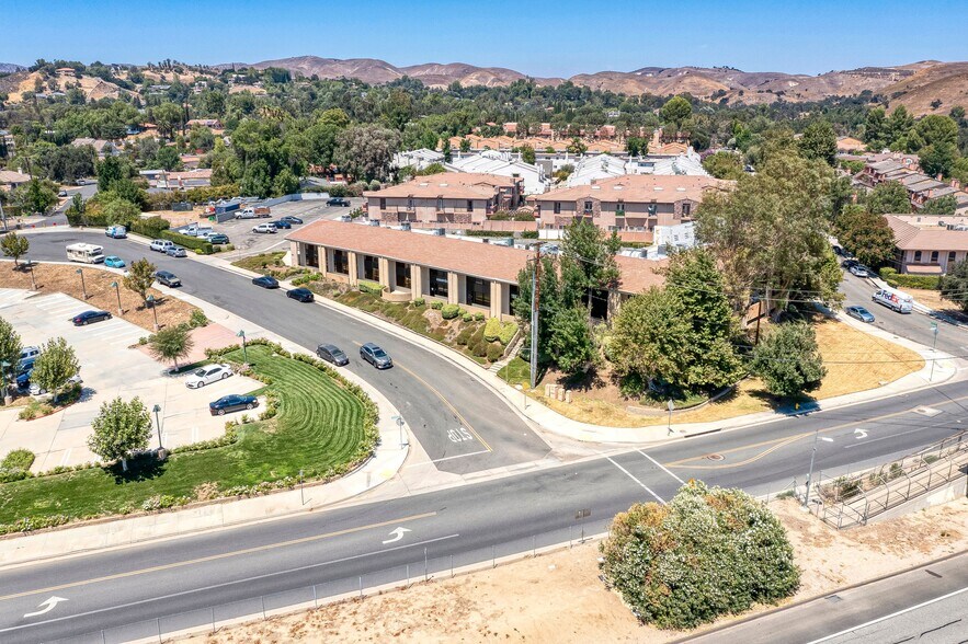 More Photos Of 5210 Lewis Rd, Agoura Hills Light Distribution For Lease
