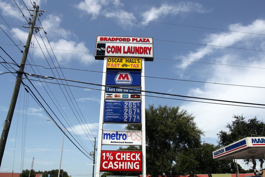 More Photos Of 2900-2926 Roosevelt Blvd, Clearwater Unknown For Lease