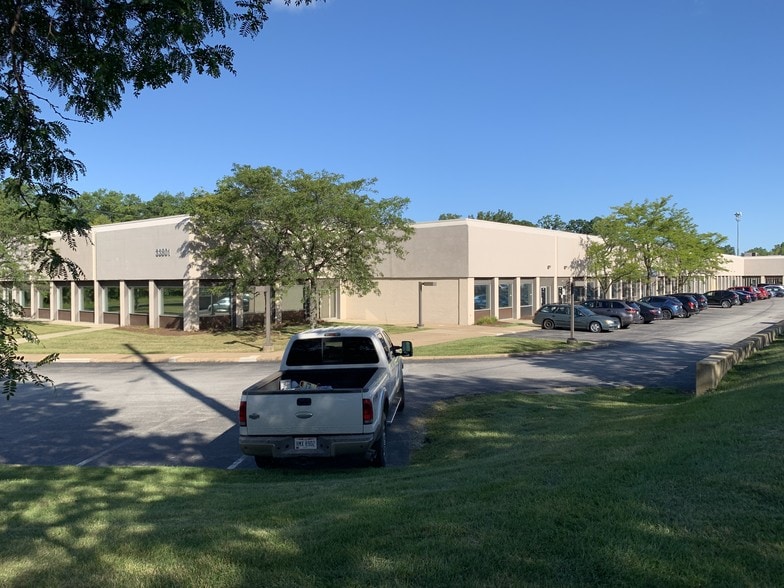 More Photos Of 33801 Curtis Blvd, Eastlake Unknown For Lease