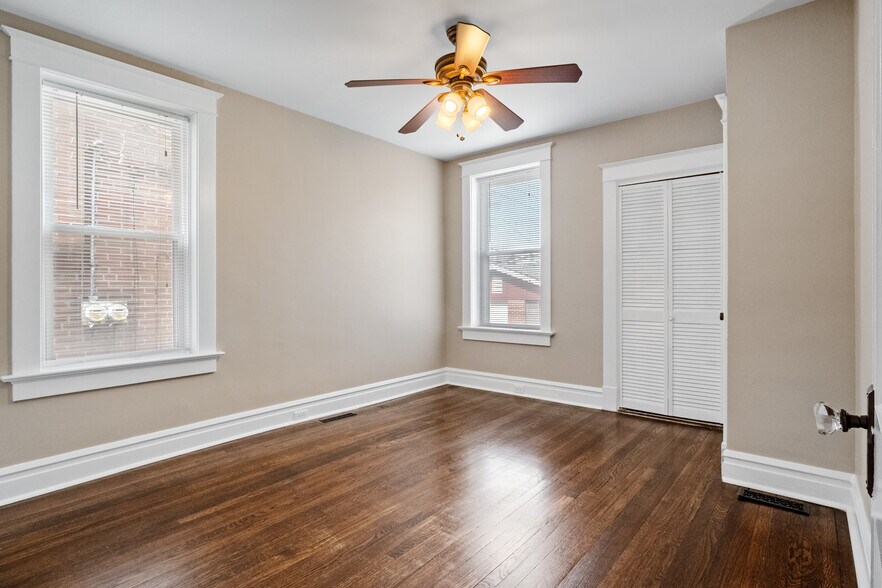 More Photos Of 5007 Goethe Ave, Saint Louis Multifamily For Sale
