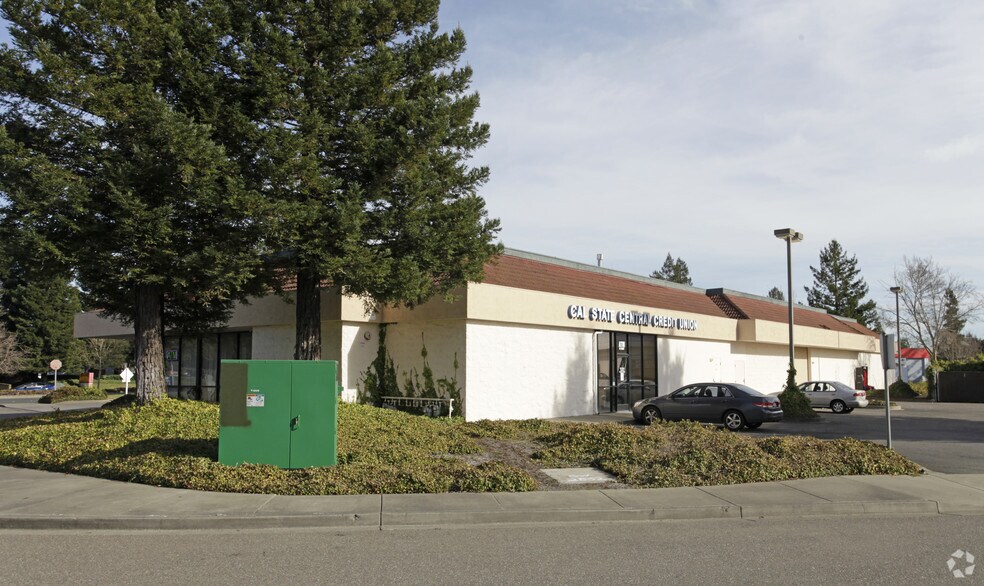 More Photos Of 6425-6475 Redwood Dr, Rohnert Park Storefront Retail Office For Lease