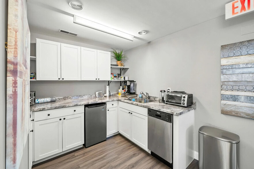 More Photos Of 348 N Main St, Andover Apartments For Sale