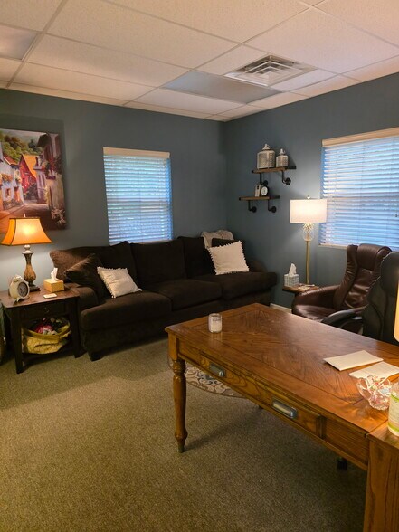 More Photos Of 80 Bridge Plaza Dr, Manalapan Township Medical For Sale