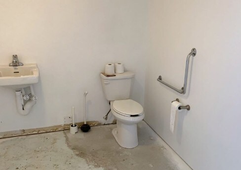 More Photos Of 4914 Broadway Ave, Blackfalds Storefront For Lease