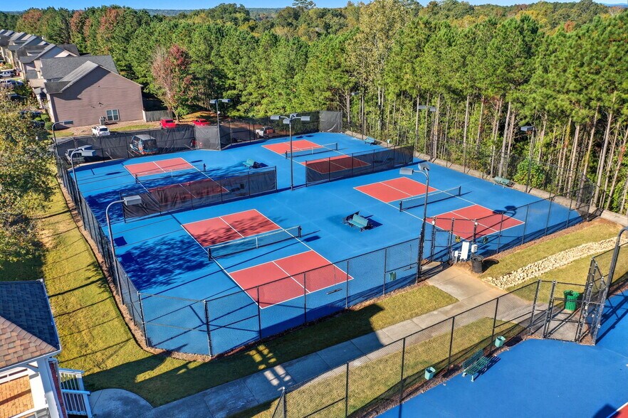 More Photos Of 1600 River Park Blvd, Woodstock Office For Lease