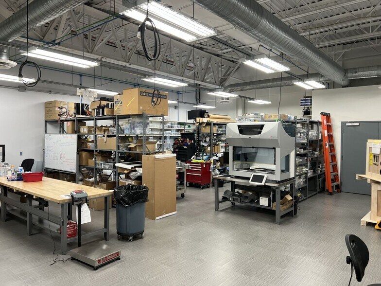 More Photos Of 36 E Industrial Rd, Branford Research And Development For Lease
