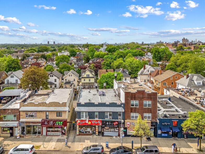 More Photos Of 15226-15228 Northern Blvd, Flushing General Retail For Sale