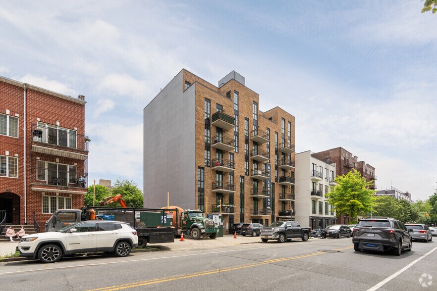 More Photos Of 490-496 Lefferts Ave, Brooklyn Apartments For Lease