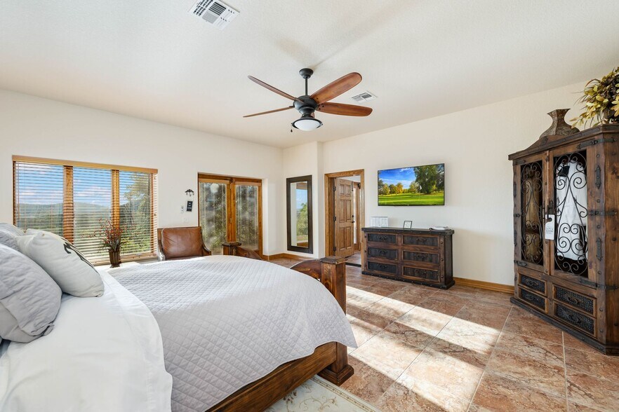 More Photos Of 169 Private Road 1710, Mico Lodge Meeting Hall For Sale