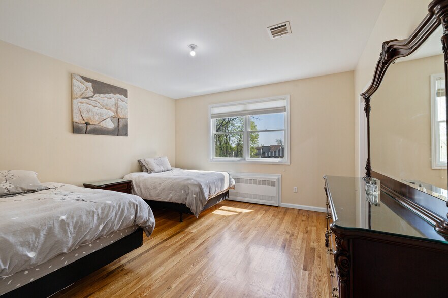 More Photos Of 68 Main St, Monsey Apartments For Sale