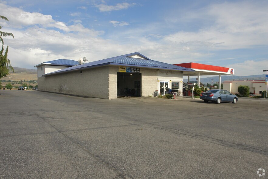 More Photos Of 139 Easy St, Wenatchee General Retail For Lease