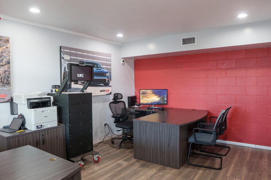 More Photos Of 83333 State Highway 111, Indio Auto Dealership For Sale