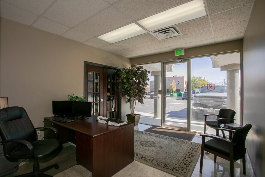 More Photos Of 1751 Alexander St, West Valley Coworking Space