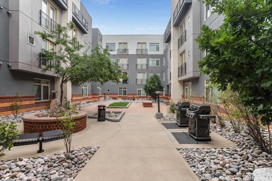 More Photos Of 6300 E Hampden Ave, Denver Apartments For Lease