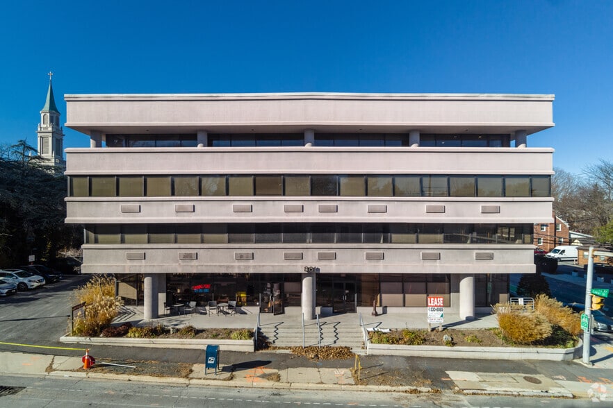 More Photos Of 801 Wayne Ave, Silver Spring Medical For Lease