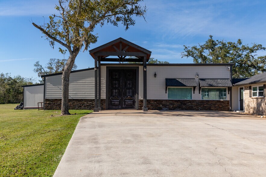 More Photos Of 3006 FM 521, Brazoria Land For Sale