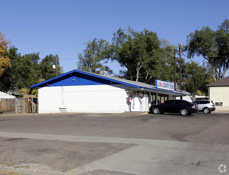 More Photos Of 1103 N Elizabeth St, Pueblo Convenience Store For Lease