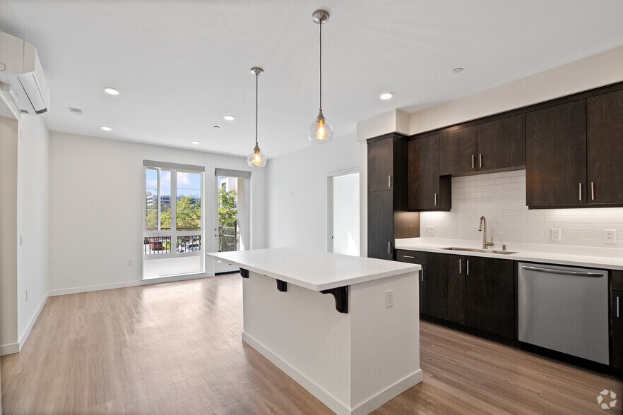 More Photos Of 1710 E Thousand Oaks Blvd, Thousand Oaks Apartments For Lease