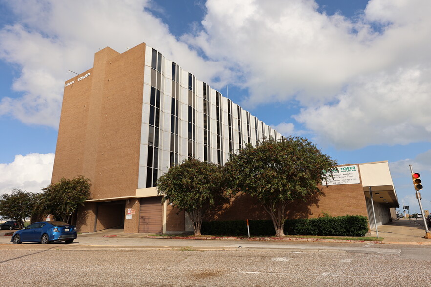 More Photos Of 710-724 Buffalo St, Corpus Christi Unknown For Lease