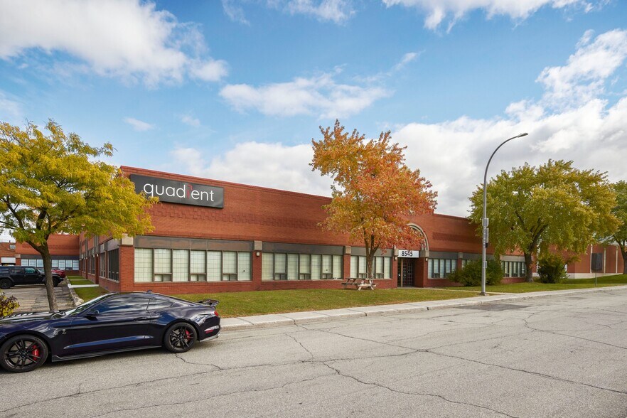 Primary Photo Of 8545-8579 Ch Dalton, Mt Royal Warehouse For Lease