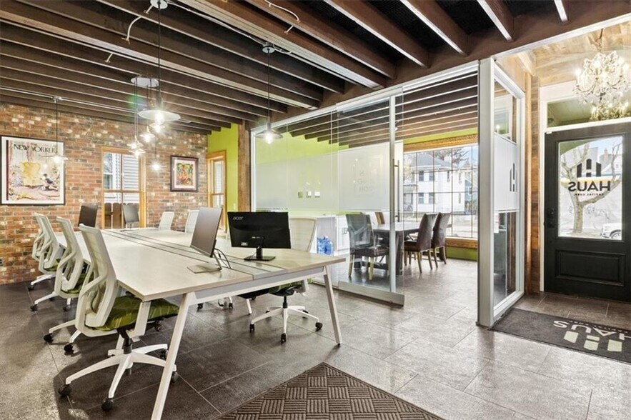 More Photos Of 383 Park Ave, Rochester Office Residential For Sale