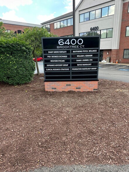 More Photos Of 6400 Brooktree Ct, Wexford Medical For Lease